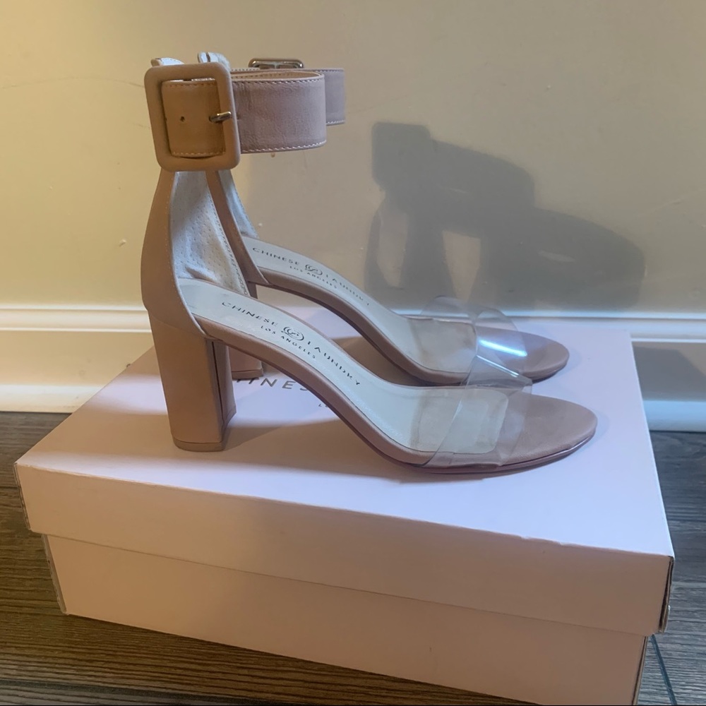 Chinese Laundry Block heel sandal